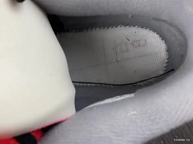 Rep MAX Jordan Bred Reimagined 4 FV5029-006 Air 0328